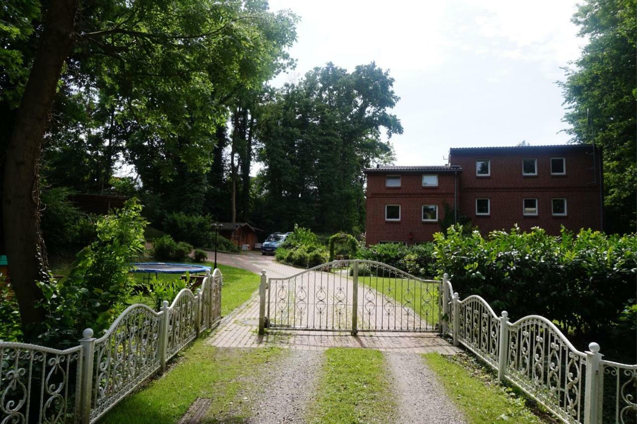 Ferienwohnung Am Muehlenpark Timmendorfer Strand Exterior foto
